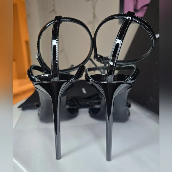 YSL Cassandra 95 Strappy Heels! - Picture 3 of 16